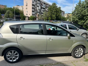 Toyota Corolla verso, снимка 1