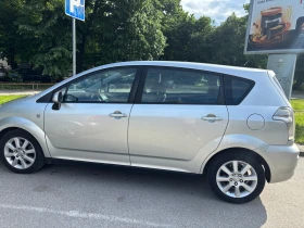 Toyota Corolla verso, снимка 2
