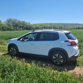 Обява за продажба на Peugeot 2008 1.2 бензин 110к.с турбо ~17 950 лв. - изображение 7