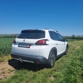 Обява за продажба на Peugeot 2008 1.2 бензин 110к.с турбо ~17 950 лв. - изображение 4