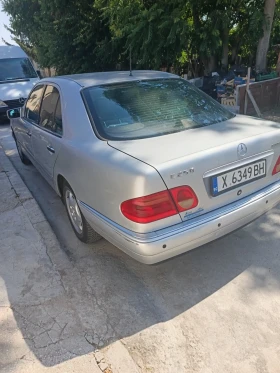 Обява за продажба на Mercedes-Benz E 250 2.5 турбодизел eleganche ~2 900 лв. - изображение 1