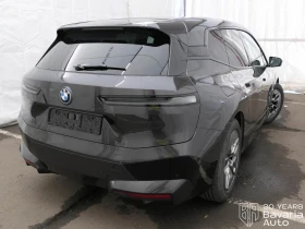 BMW iX 50 xDrive Sport - 64300 € / 125759.87 лв. - 13916751 3