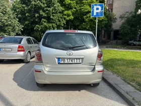����� �� �������� �� Toyota Corolla verso