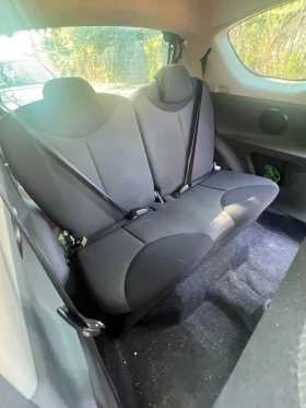 Toyota Aygo - 2100 € / 4107.24 лв. - 44081683 12