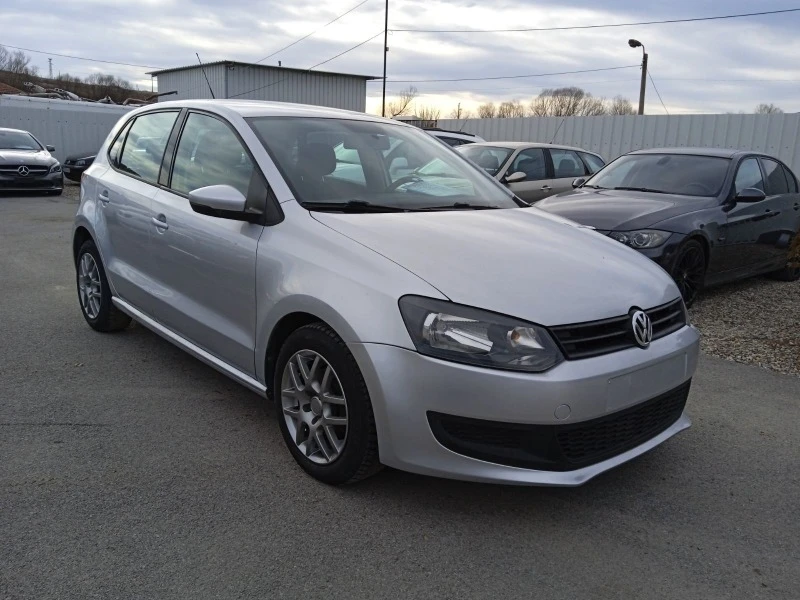 VW Polo, снимка 5 - Автомобили и джипове - 44215000