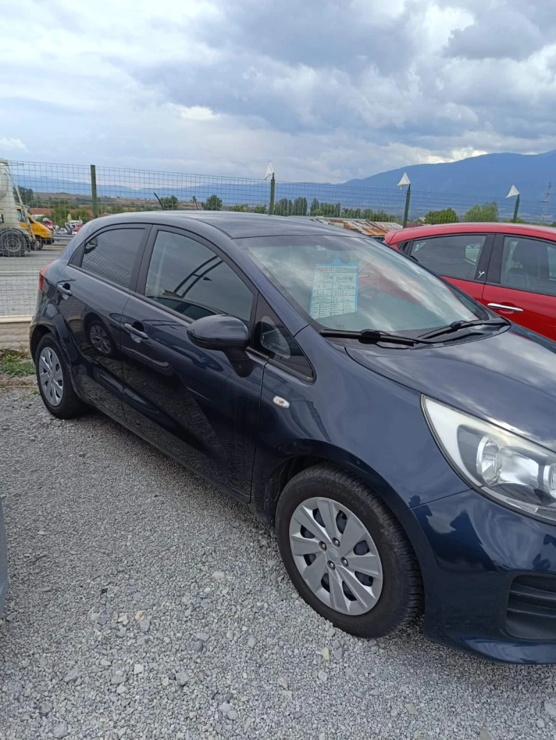 Kia Rio, снимка 3 - Автомобили и джипове - 47970352