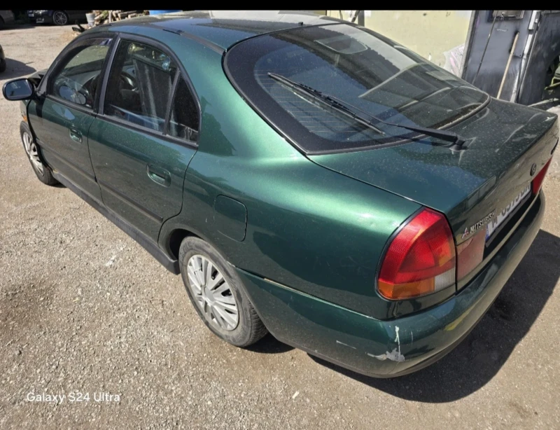 Mitsubishi Carisma 1.8GDI, снимка 2 - Автомобили и джипове - 47301890