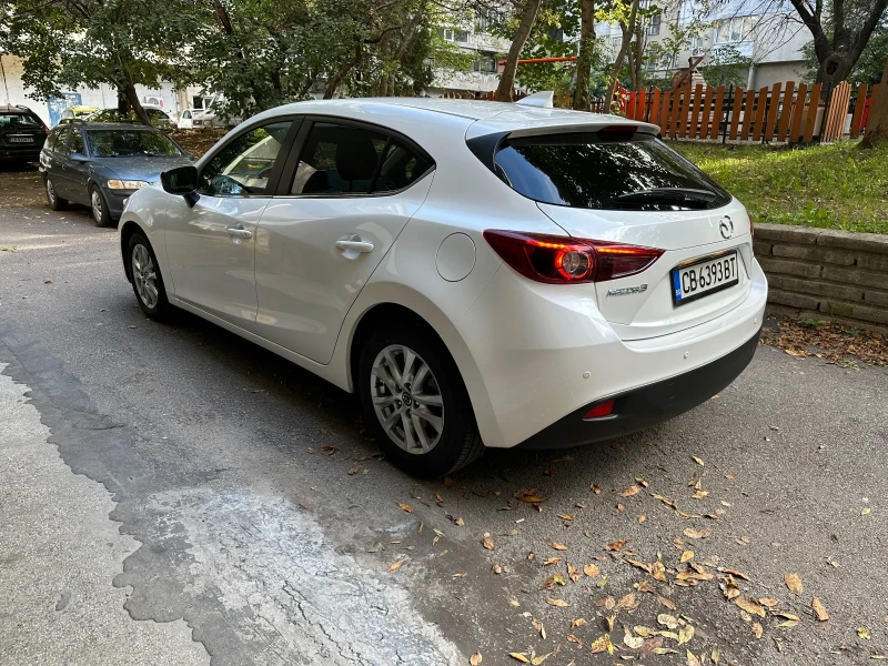 Mazda 3, снимка 5 - Автомобили и джипове - 47579337