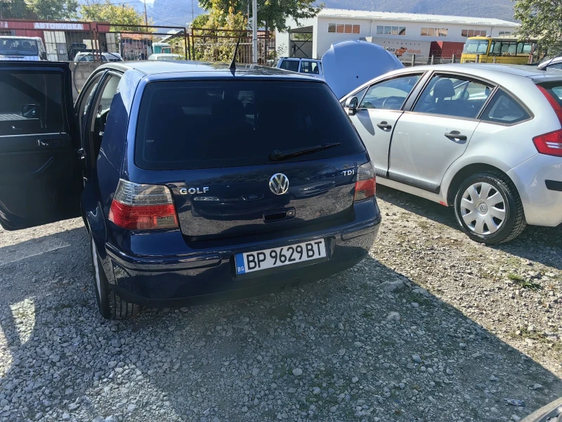 VW Golf 1.9 , снимка 3 - Автомобили и джипове - 47725545