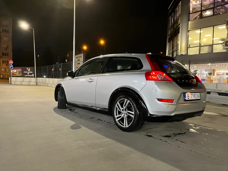 Volvo C30 1.6D, снимка 1 - Автомобили и джипове - 48131751