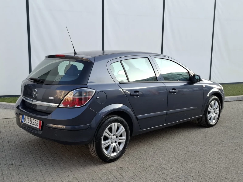 Opel Astra 1.3CDTI(90кс)* * FACELIFT* * 6-СКОРОСТИ* * * , снимка 11 - Автомобили и джипове - 49025955