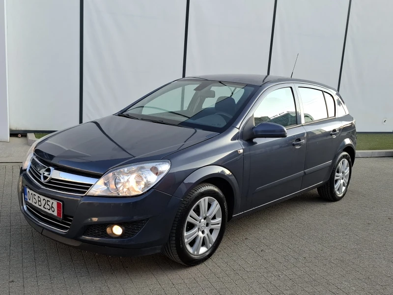 Opel Astra 1.3CDTI(90кс)* * FACELIFT* * 6-СКОРОСТИ* * * , снимка 2 - Автомобили и джипове - 49025955