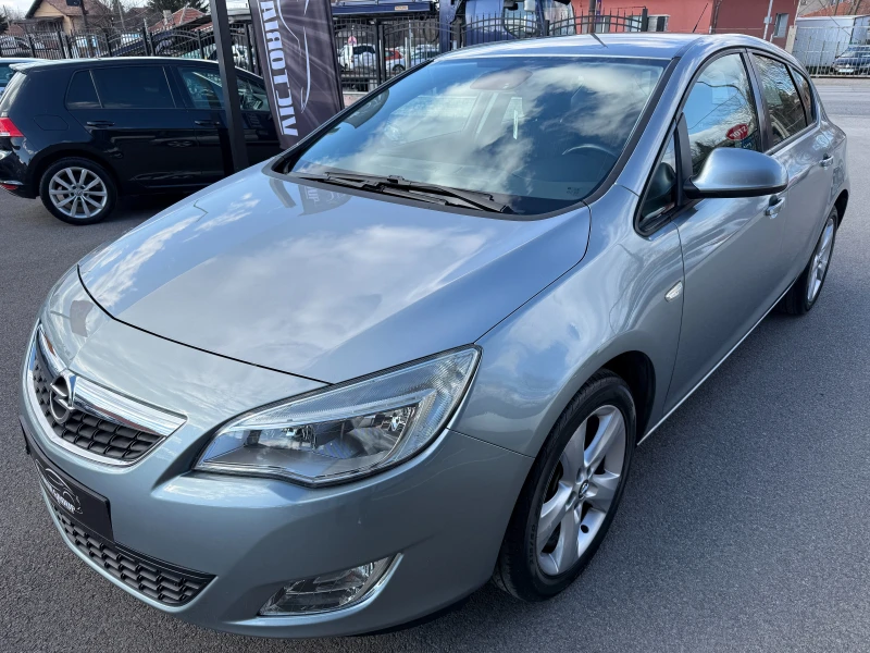 Opel Astra 1.4I НОВ ВНОС , снимка 1 - Автомобили и джипове - 49367807