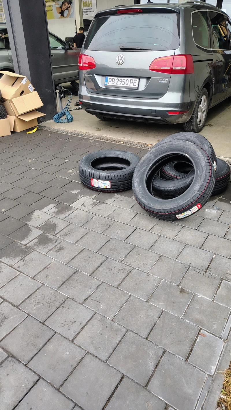 VW Sharan 2000tdi 140, снимка 17 - Автомобили и джипове - 52580302