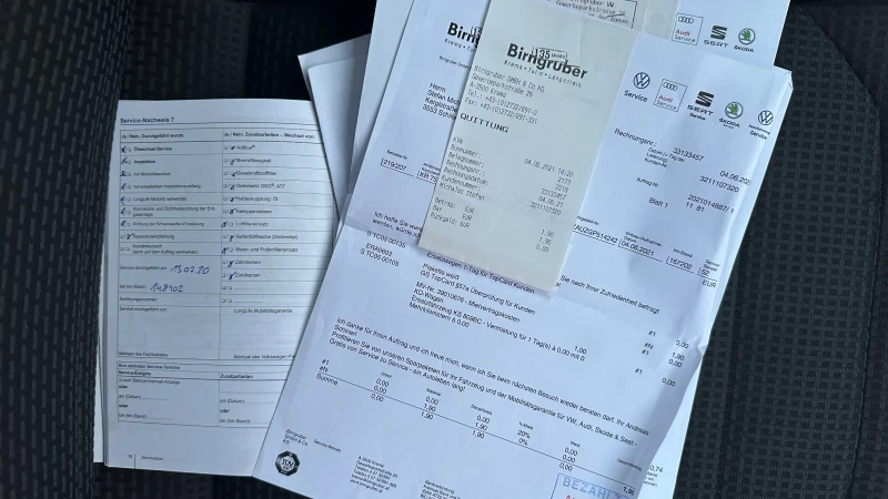 VW Golf 2.0TDI Highline, снимка 13 - Автомобили и джипове - 52211790