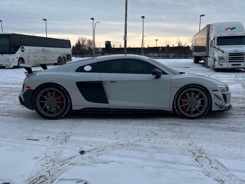 Audi R8 V10 performance CARFAX АВТО КРЕДИТ , снимка 5 - Автомобили и джипове - 52719851