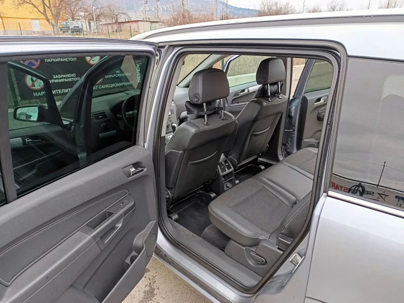 Opel Zafira 1, 9 CDTI, снимка 8 - Автомобили и джипове - 53129619