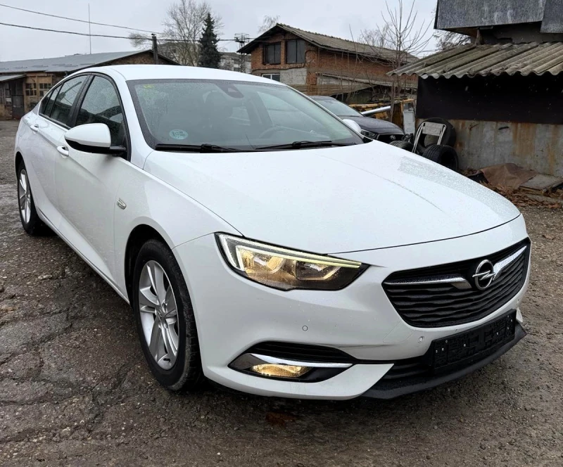 Opel Insignia Grand Sport 1.6 CDTI DPF Selective
