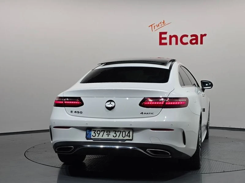 Mercedes-Benz E 450 AMG 4MATIC Coupe | 360 CAM* HEAD UP* BURMESTER* , снимка 4 - Автомобили и джипове - 56068125