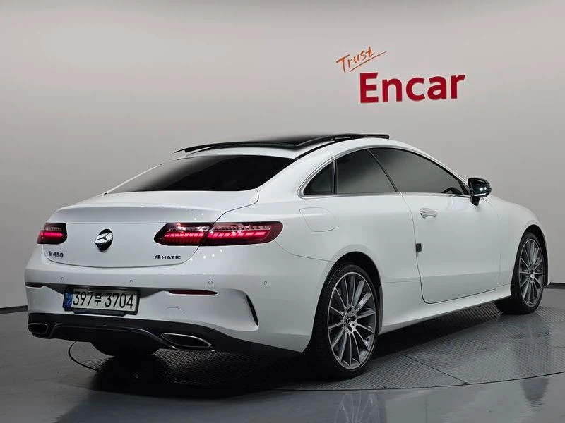 Mercedes-Benz E 450 AMG 4MATIC Coupe | 360 CAM* HEAD UP* BURMESTER* , снимка 2 - Автомобили и джипове - 56068125