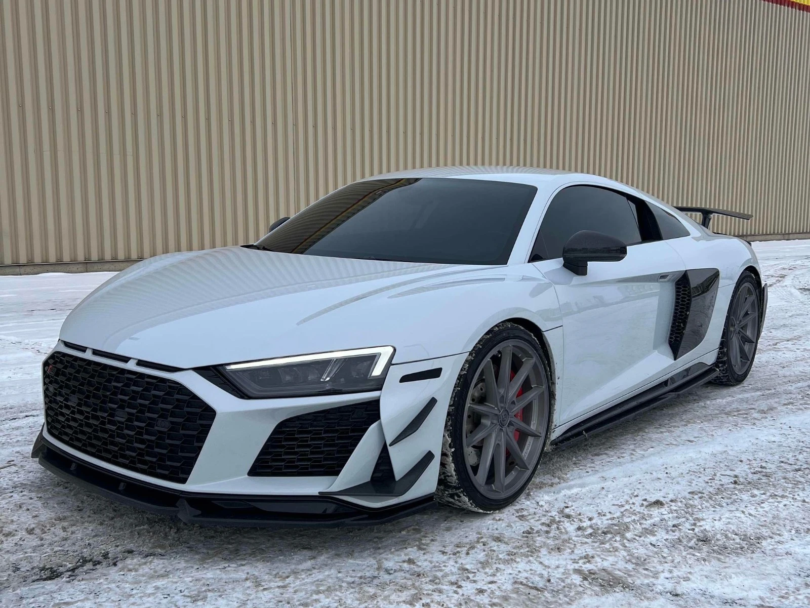 Audi R8 V10 performance CARFAX АВТО КРЕДИТ , снимка 1