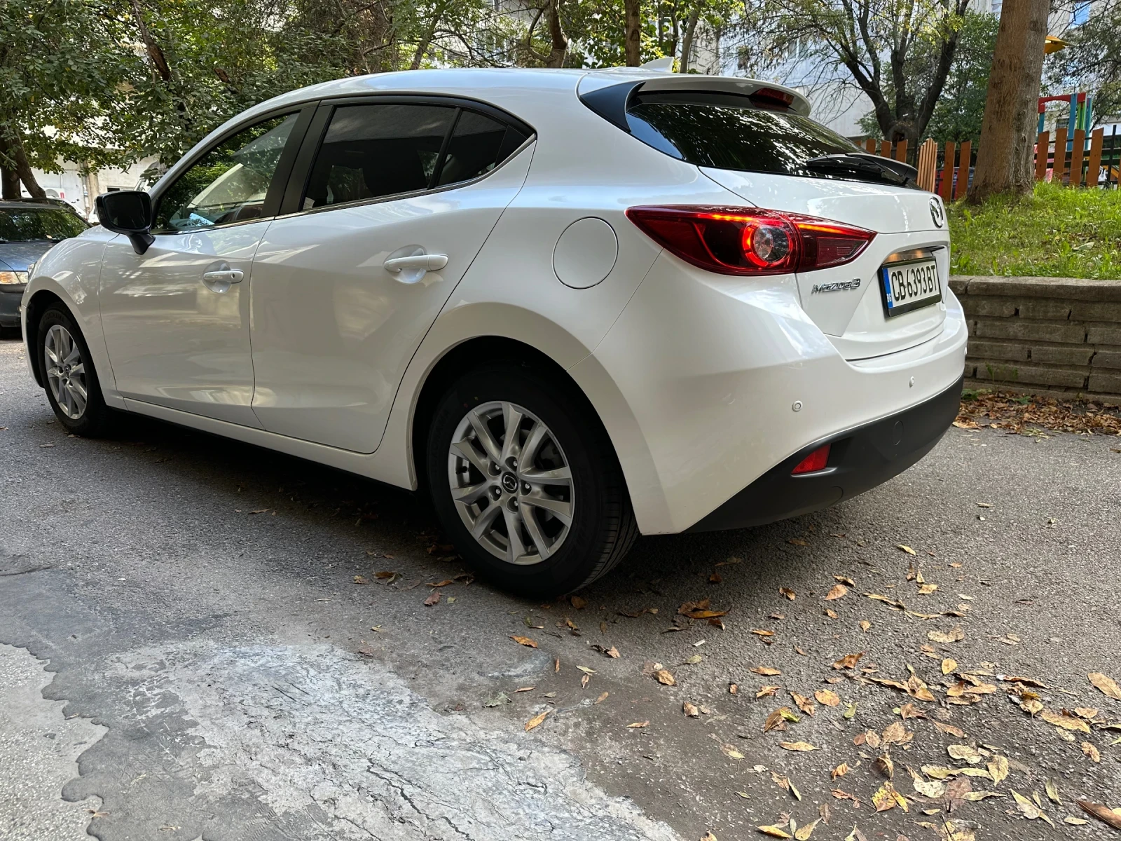 Mazda 3  - изображение 6