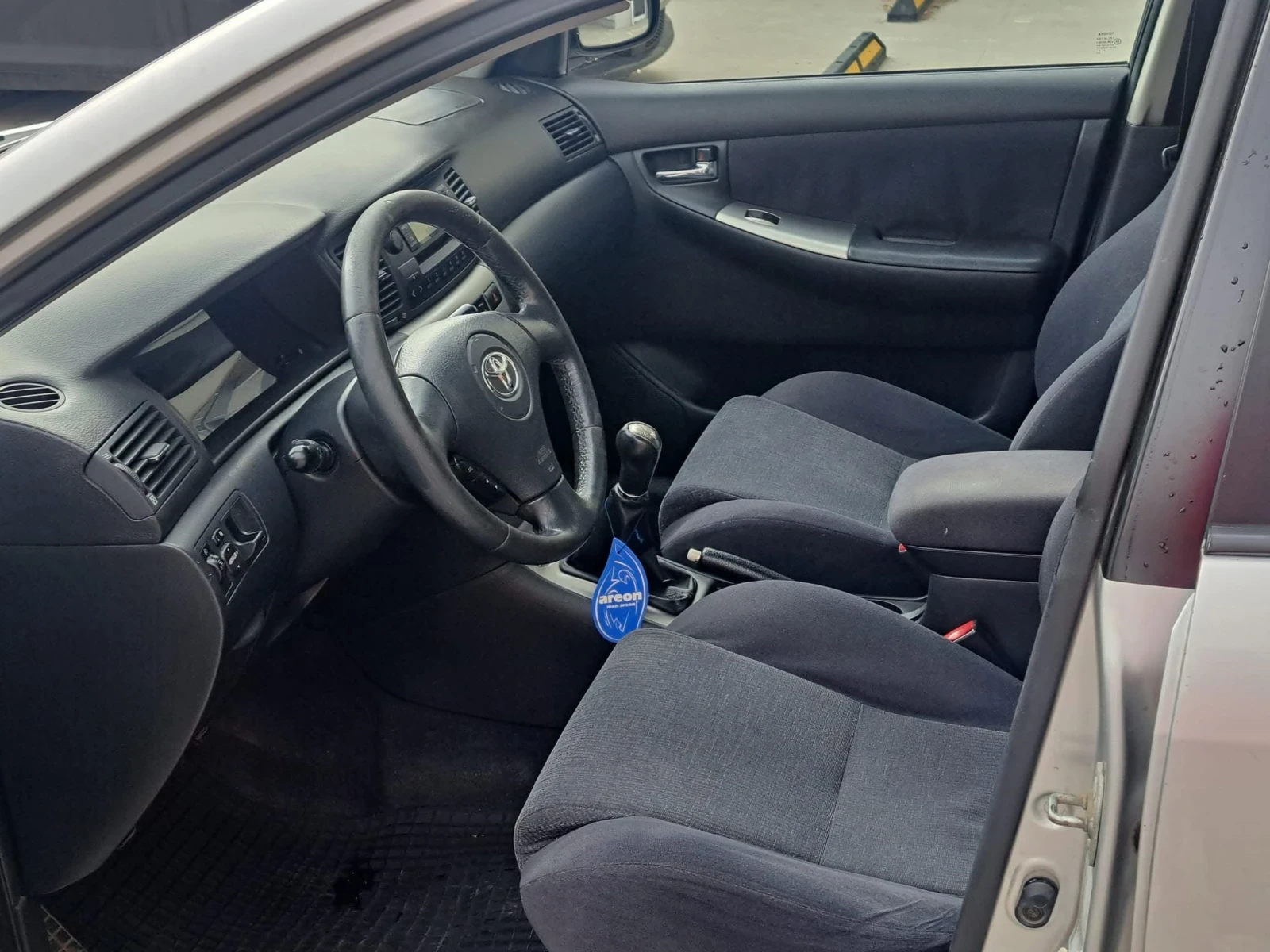 Toyota Corolla  - изображение 7