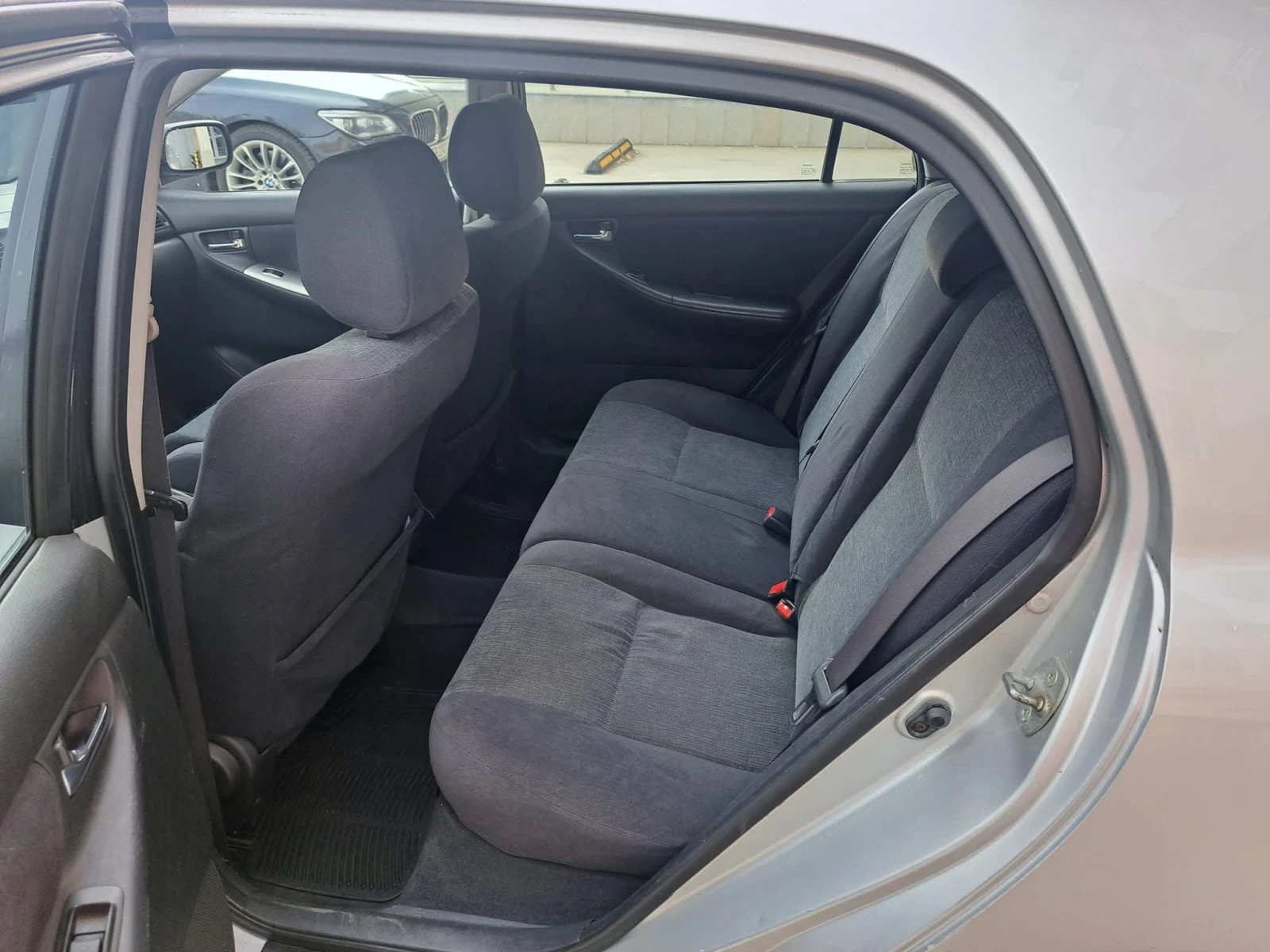 Toyota Corolla  - изображение 8