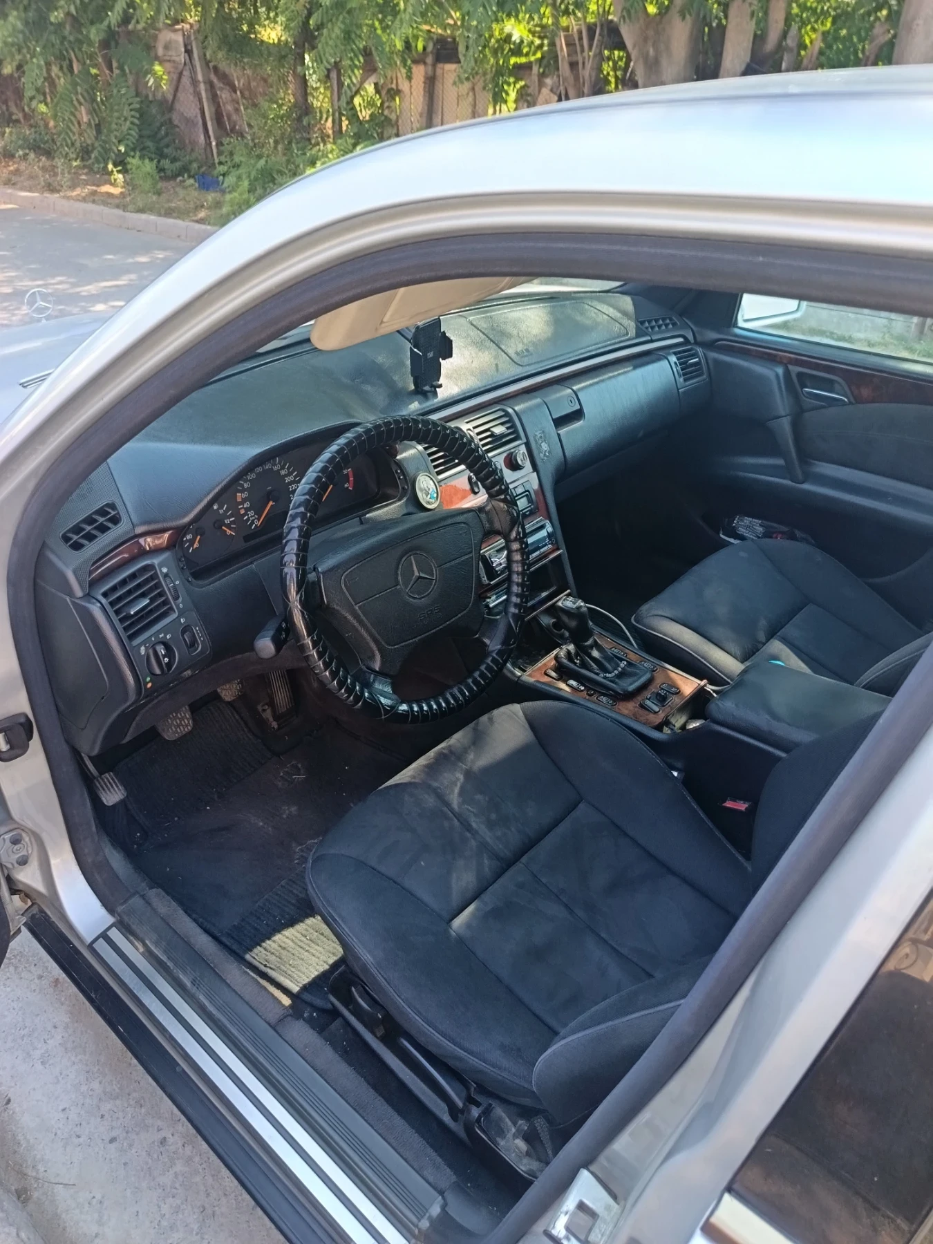 Mercedes-Benz E 250 2.5 турбодизел eleganche - изображение 7