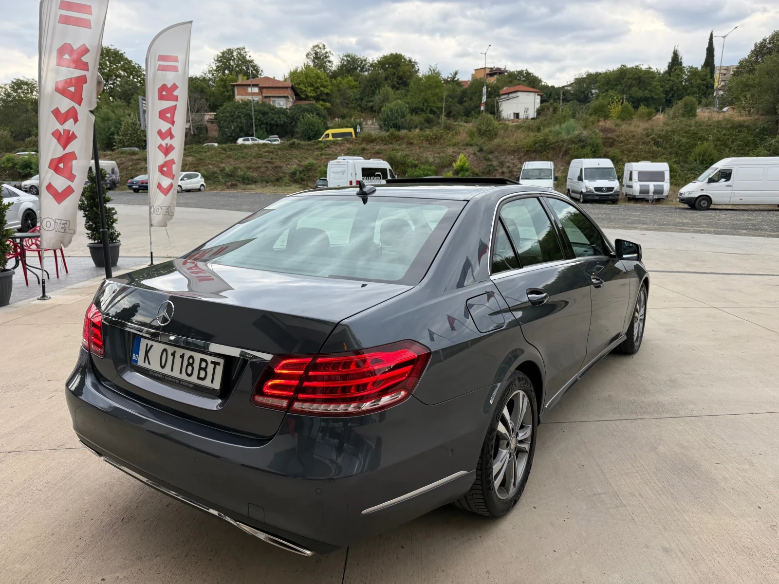 Mercedes-Benz E 250 4-Matic/Голяма навигация/Шибедах/Масаж - изображение 6