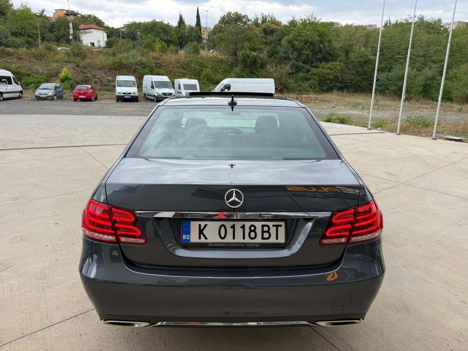 Mercedes-Benz E 250 4-Matic/Голяма навигация/Шибедах/Масаж - изображение 5