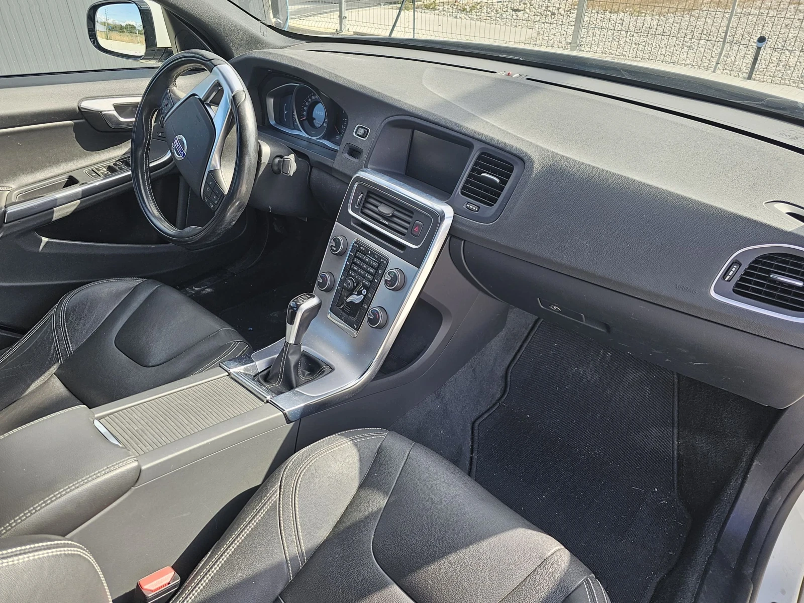 Volvo S60 Капарирана/Продадена  - изображение 3