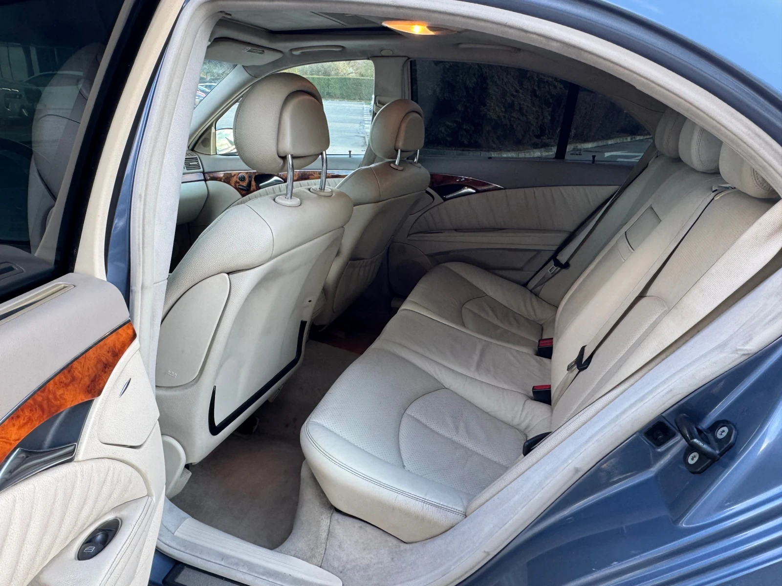 Mercedes-Benz E 320 | Mobile.bg — изображение 9