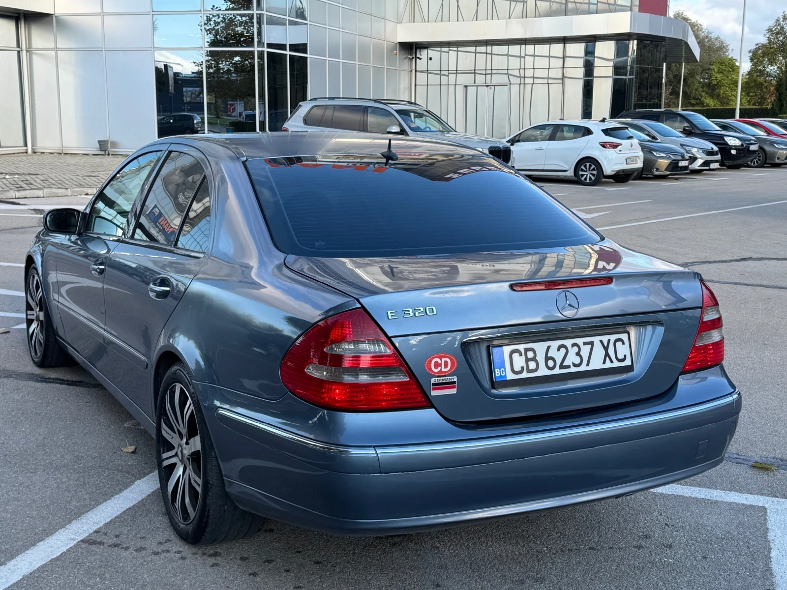 Mercedes-Benz E 320 | Mobile.bg — изображение 2