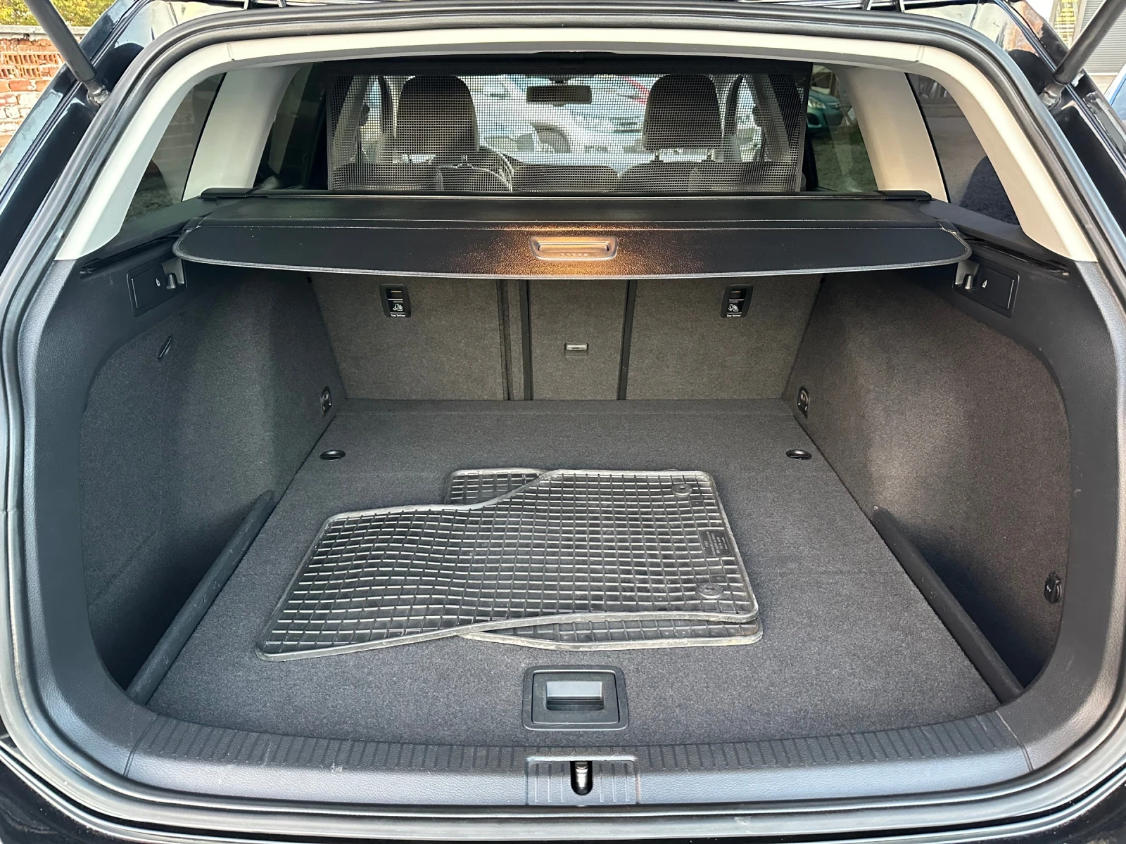 VW Golf 2.0TDI Highline | Mobile.bg — изображение 5