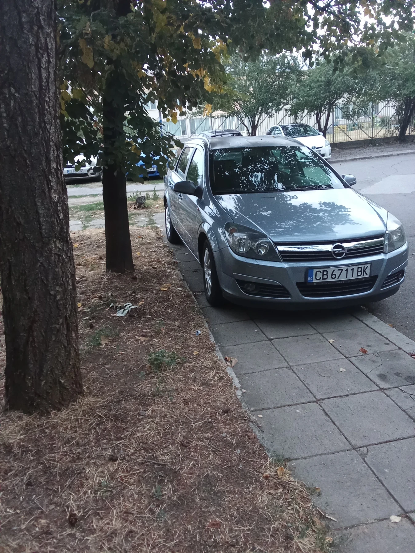 Opel Astra 1.7 - изображение 6