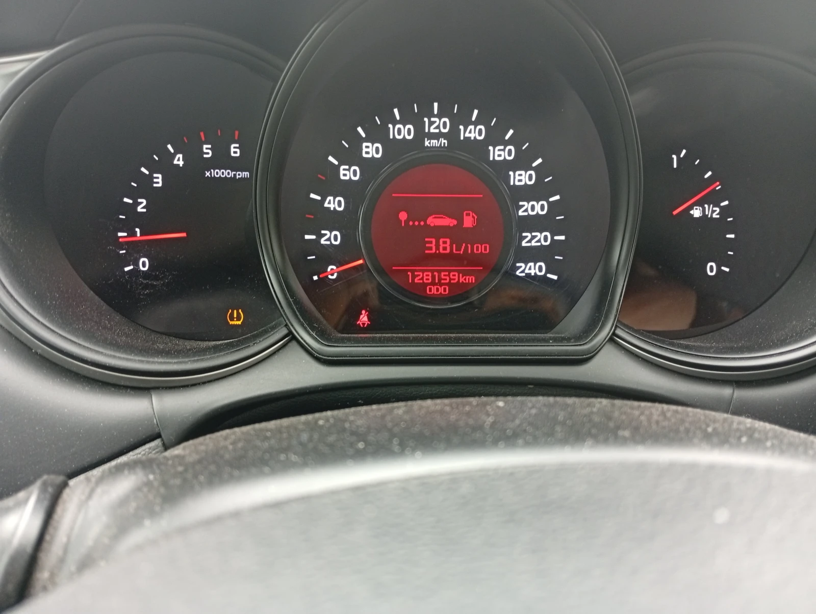 Kia Ceed, снимка 10 - Автомобили и джипове - 53700068