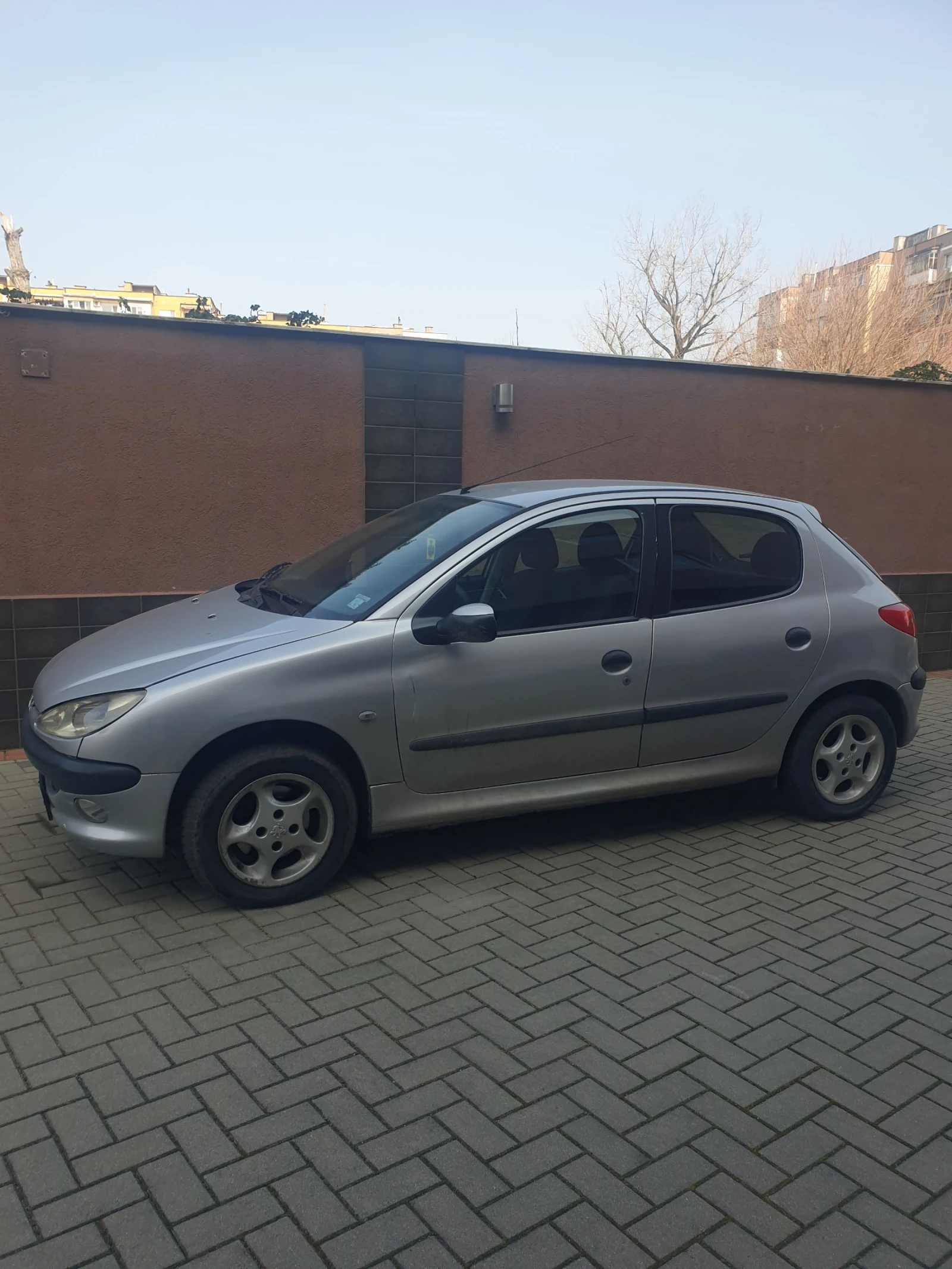 Peugeot 206 tdi, снимка 2 - Автомобили и джипове - 53738856