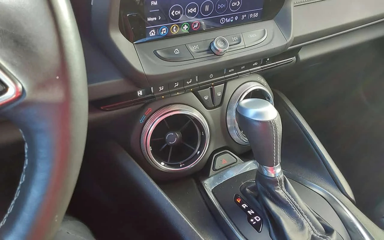 Chevrolet Camaro * LT1 * CARFAX * , снимка 9 - Автомобили и джипове - 53753792