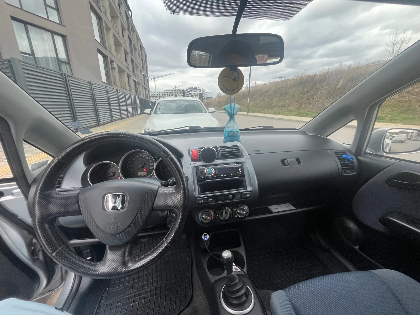 Honda Jazz, снимка 5 - Автомобили и джипове - 53903652