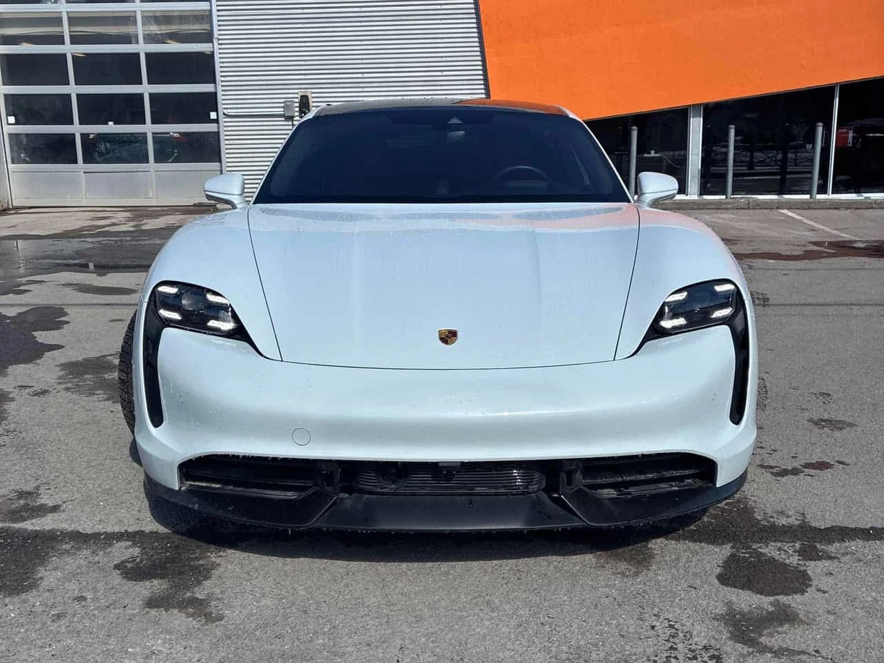 Porsche Taycan * Turbo S AWD * DISTRONIC * 360 * КЛИП , снимка 2 - Автомобили и джипове - 53930110