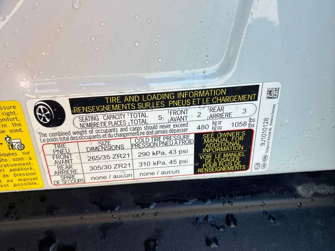 Porsche Taycan * Turbo S AWD * DISTRONIC * 360 * КЛИП , снимка 16 - Автомобили и джипове - 53930110