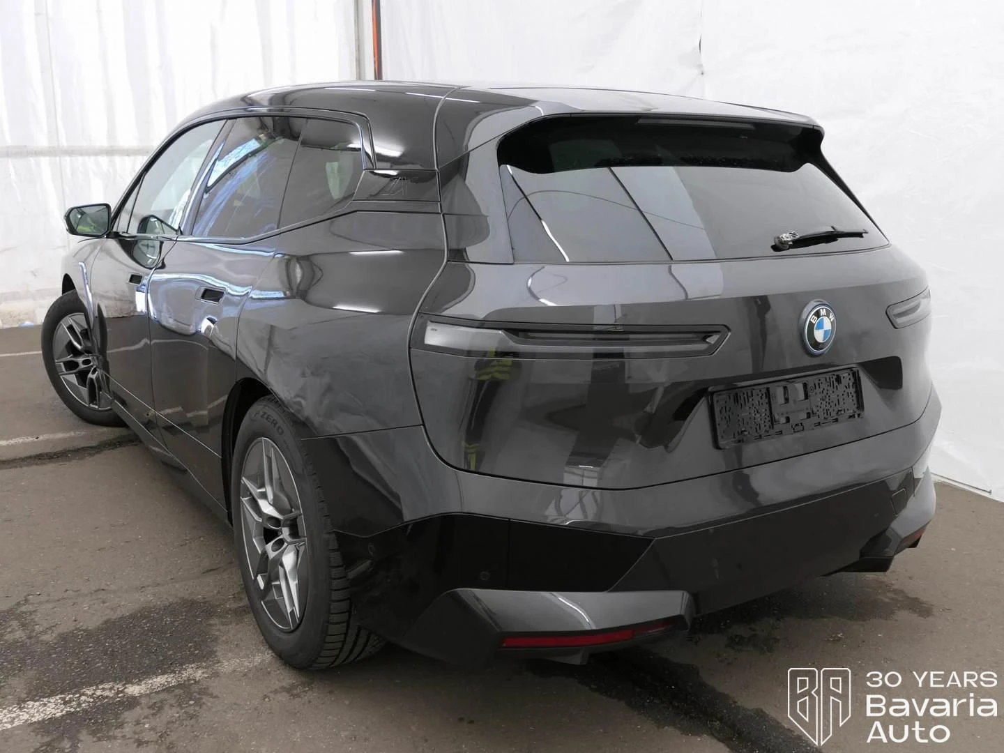 BMW iX 50 xDrive Sport, снимка 2 - Автомобили и джипове - 54129819