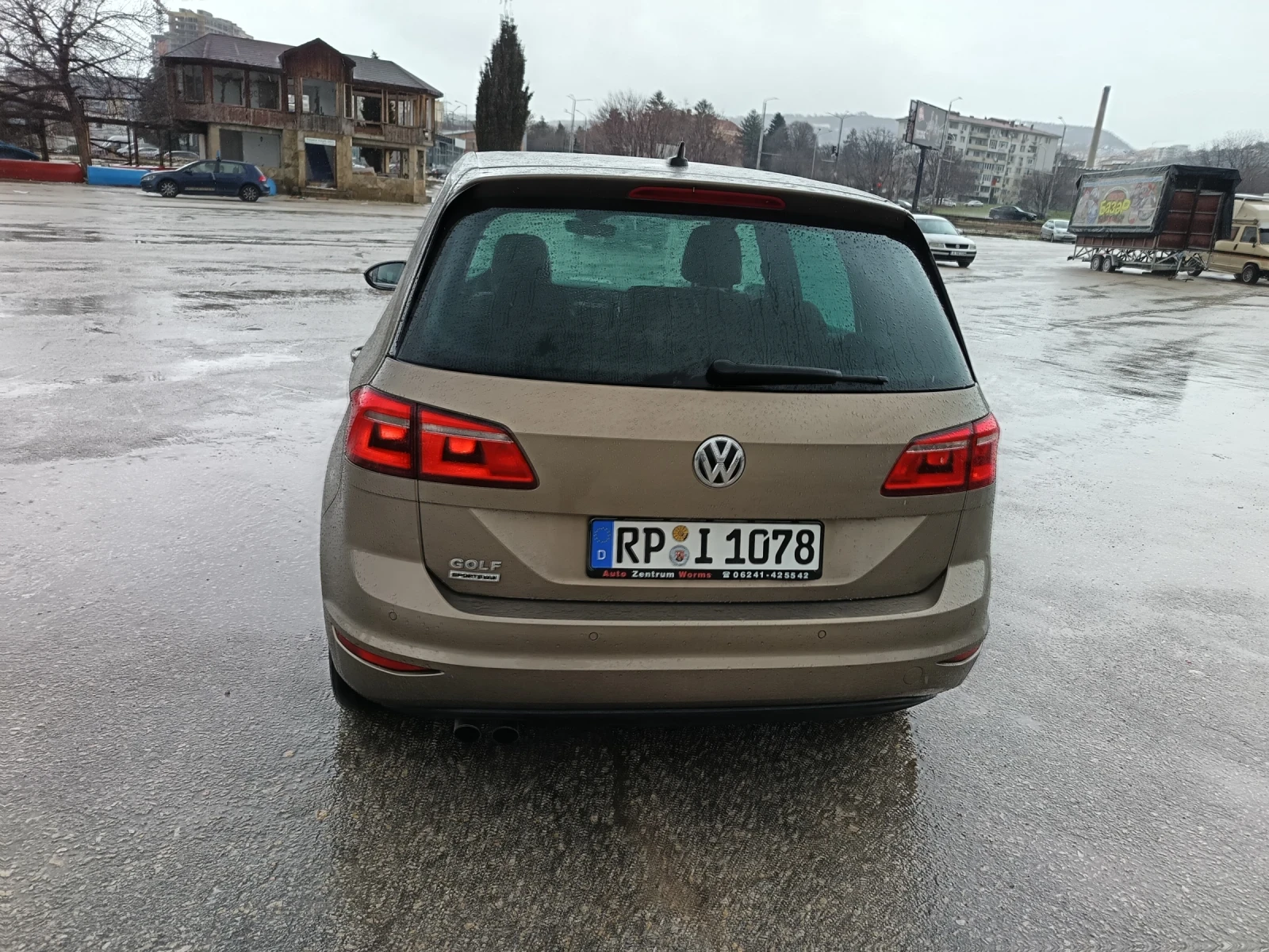 VW Passat SPORTSVAN 2.0 TDI 150 PS АВТОМАТ , снимка 6 - Автомобили и джипове - 54443393