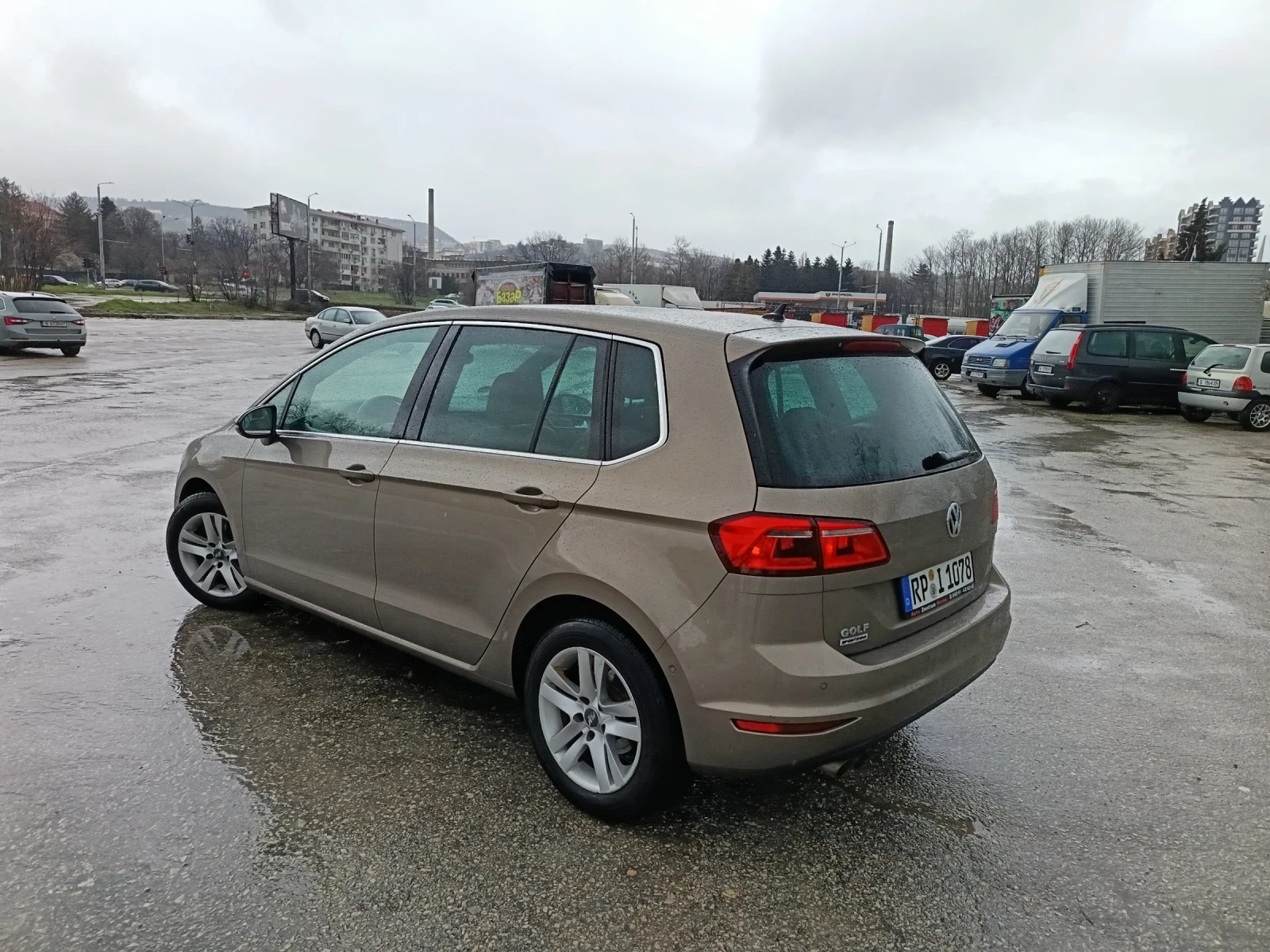 VW Passat SPORTSVAN 2.0 TDI 150 PS АВТОМАТ , снимка 5 - Автомобили и джипове - 54443393