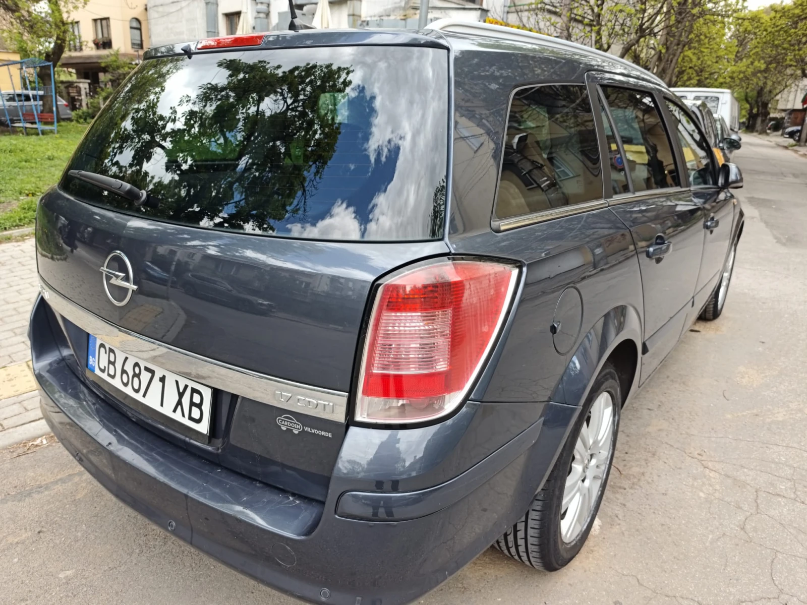 Opel Astra, снимка 10 - Автомобили и джипове - 54691530