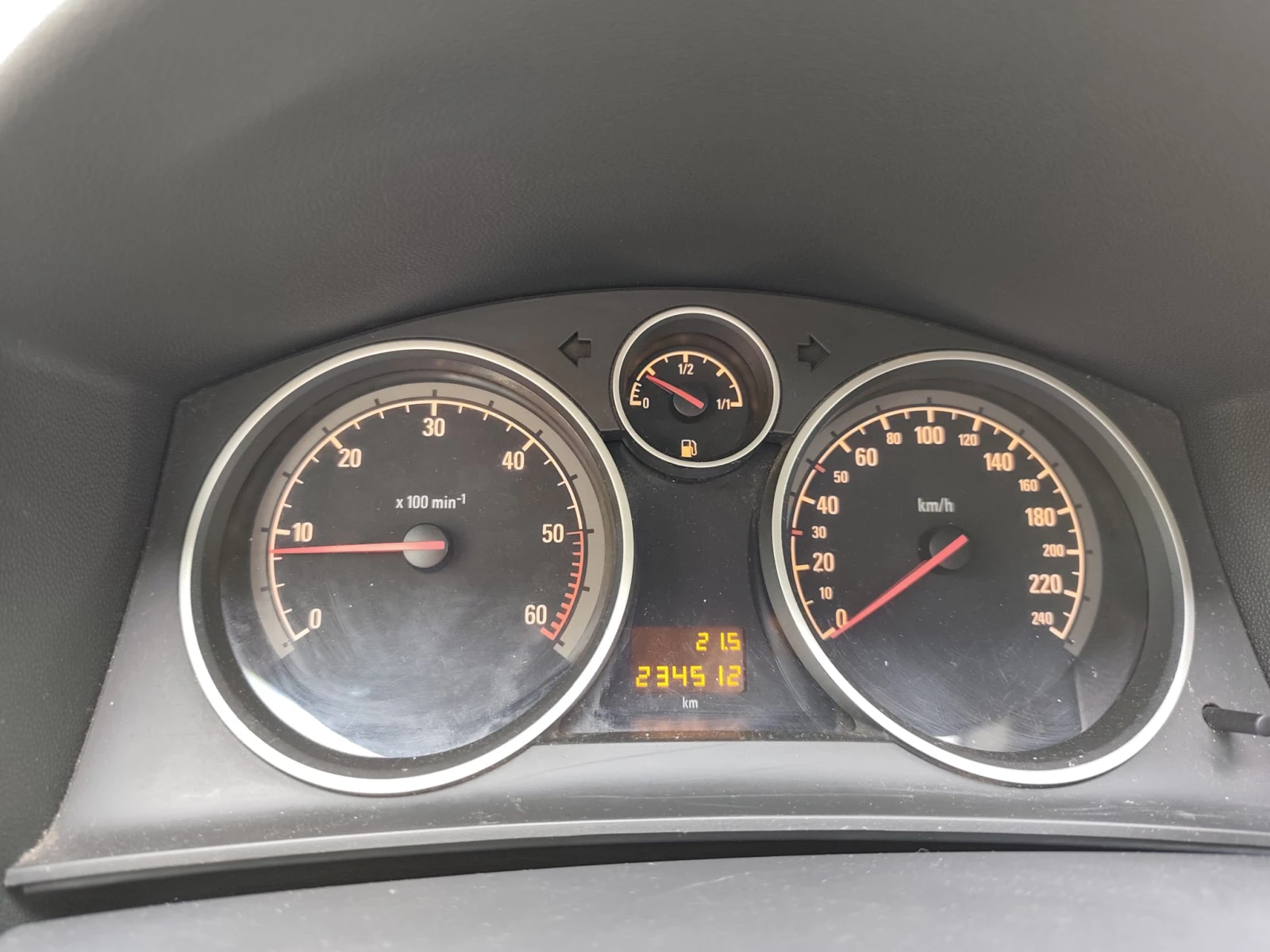Opel Astra, снимка 9 - Автомобили и джипове - 54691530