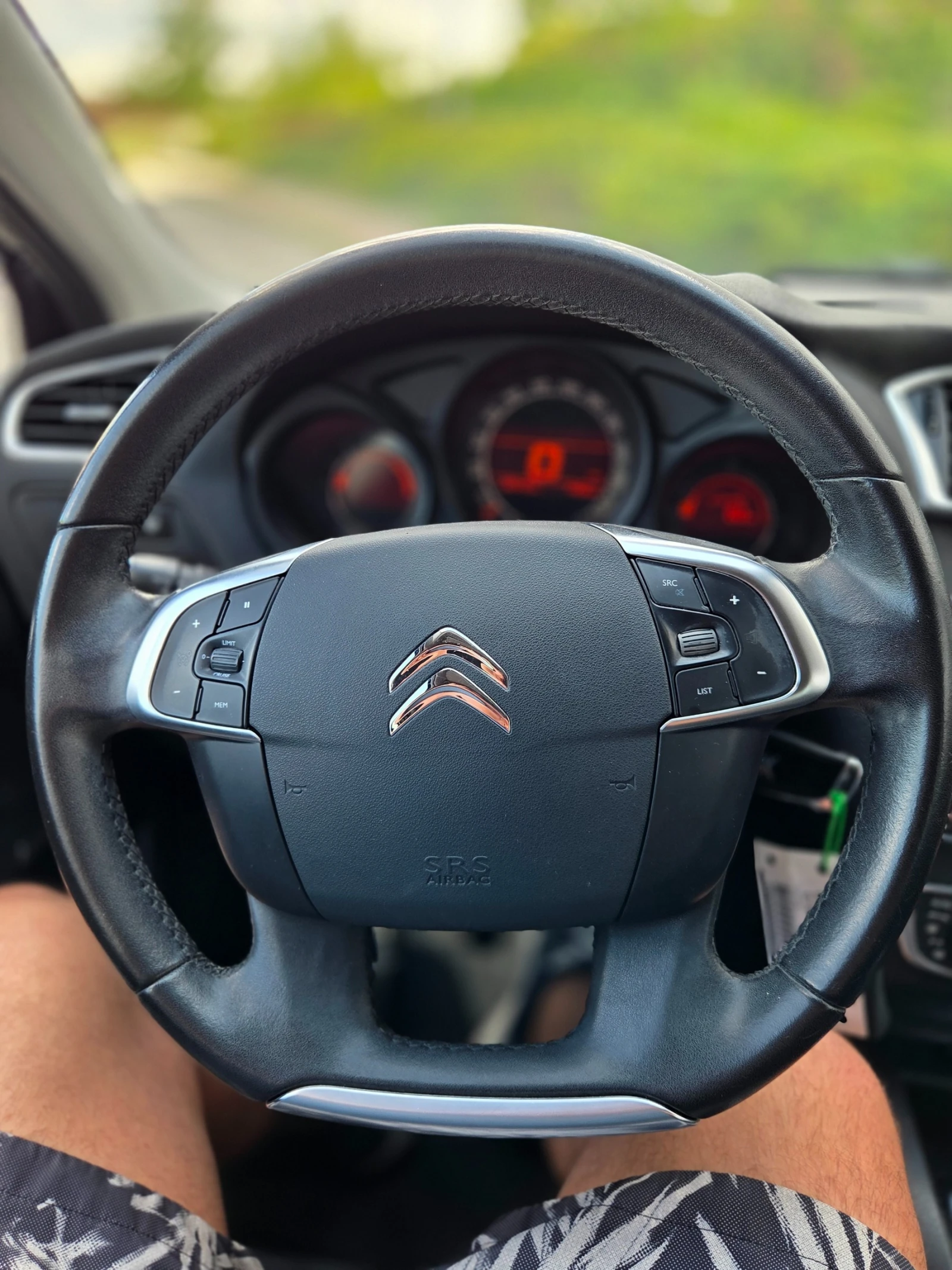Citroen C4 1.6HDi 116к.с. ОТЛИЧЕН, снимка 16 - Автомобили и джипове - 54695981