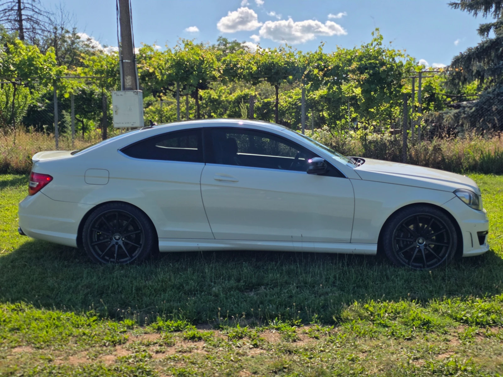 Mercedes-Benz C 250 AMG, снимка 2 - Автомобили и джипове - 54894735
