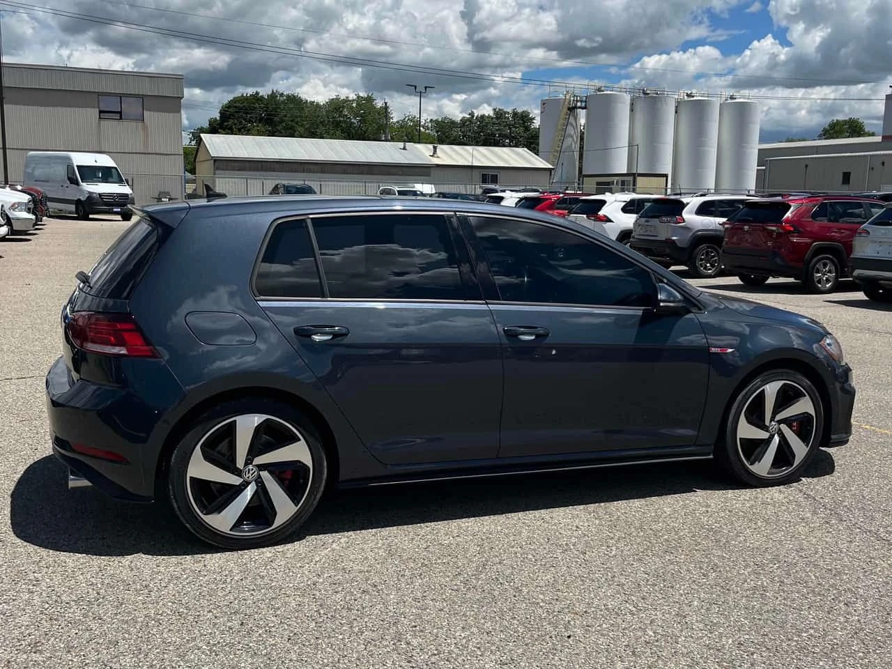 VW Golf * Manual * АВТОКРЕДИТ БЕЗ ПЪРВОНАЧАЛНА ВНОСКА* , снимка 3 - Автомобили и джипове - 54976648